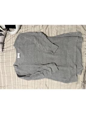 Old Navy Women's Gray Ribbed Sweater Size Small